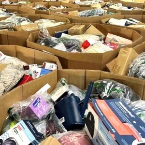 5lbs Amazon Merchandise Mystery Box NWT